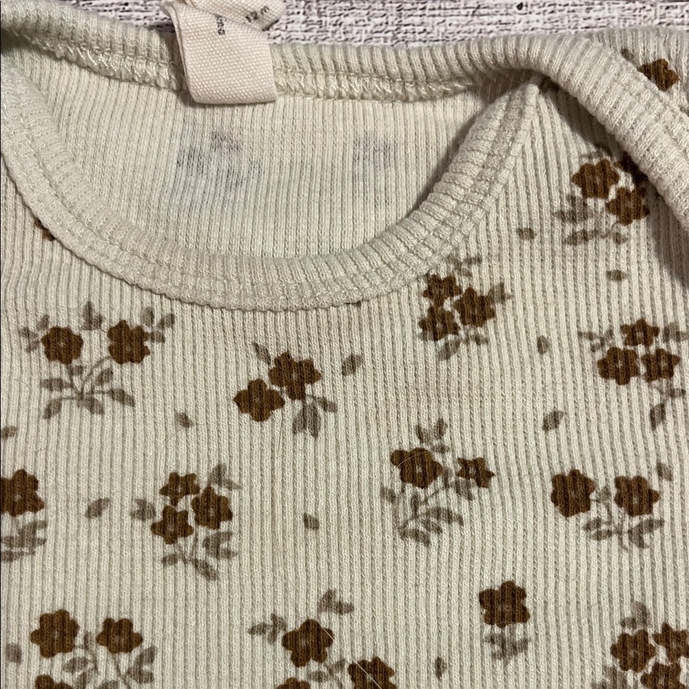 Quincy Mae Cream Ribbed Floral Kids Pajama Set with Brown Flowers - Picture 5 of 5